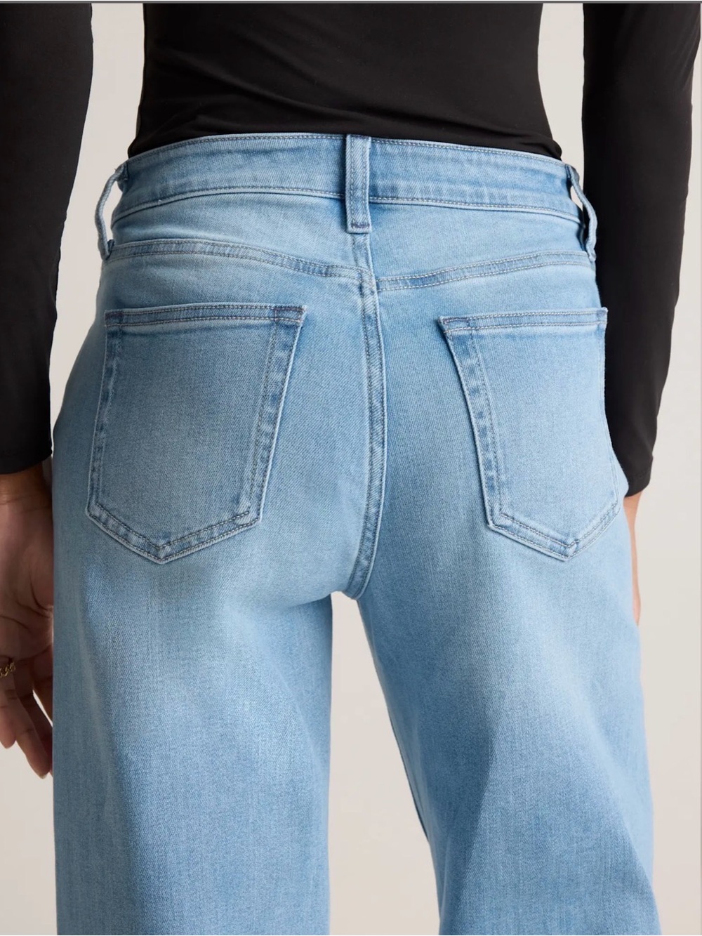 NWOT Quince Bella Stretch Wide-Leg Jeans - Frosted Blue - Size 24 Regular Length - Picture 12 of 15